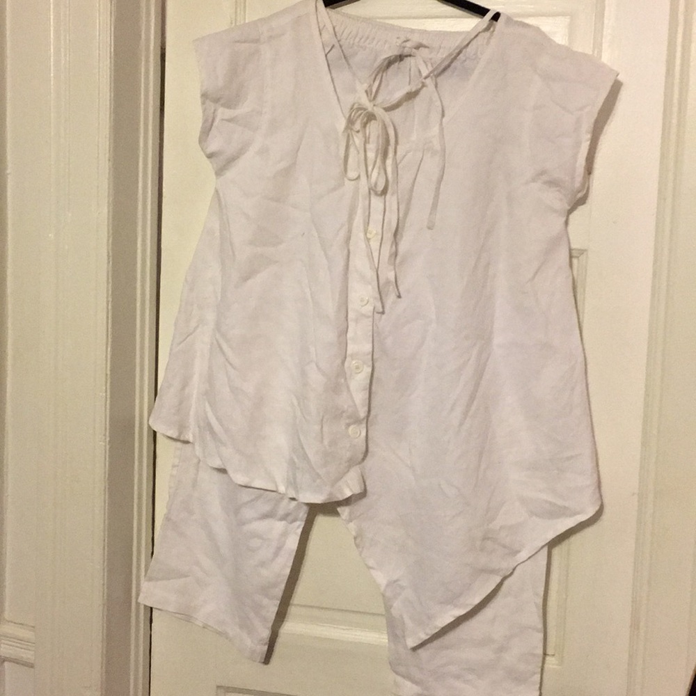 Linen pants suit just needs ironing